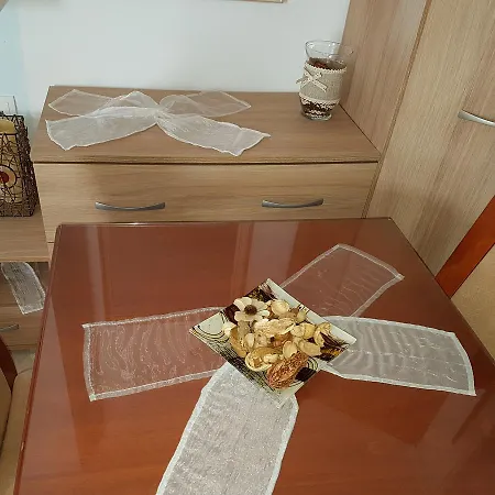 Sky Of Thira Apartmanhotel 3*