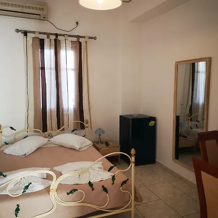 Sky Of Thira Aparthotel 3*